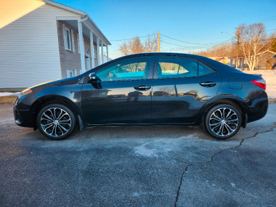 Toyota Corolla S + Upgrade Package - 2014