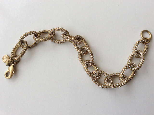 Gold Tone Crystal link Bracelet Jewelry Sparkly Accessories in Jewellery & Watches in City of Toronto - Image 3