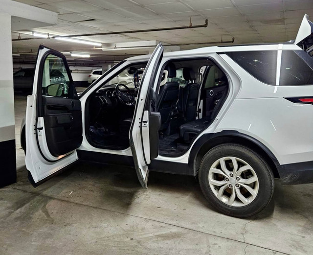 Moving- Selling Landrover Discovery in Cars & Trucks in City of Toronto - Image 3