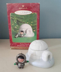 2000 Hallmark Frosty Friends Mini Pewter & Porcelain Ornament