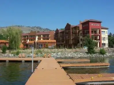 Osoyoos  Lakefront Penthouse- in British Columbia in Canada - Image 4