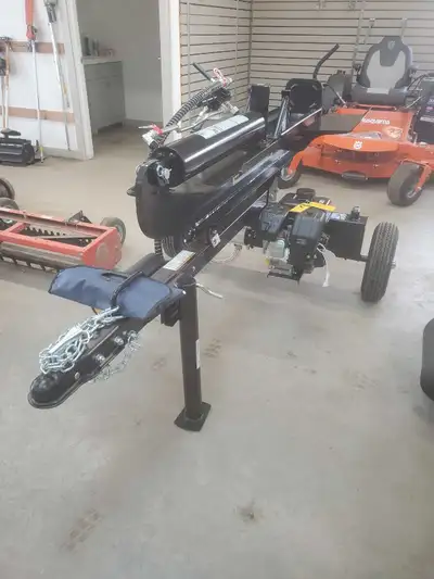 SPEECO 27 TON  HYDRAULIC LOG SPLITTER, View more