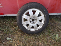 Audi 2001 wheel with tire