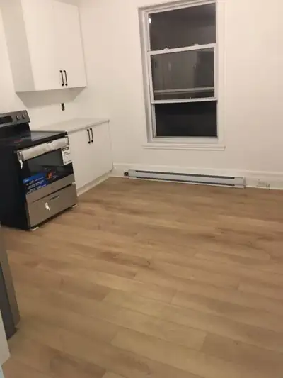 NDG furnished room (Vendome metro) Avail 1st July/August