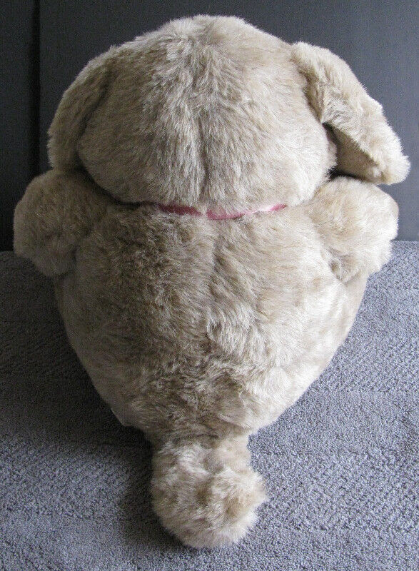 Vintage 1998 Collectible Plush Puppy Dog Stuffed Animal Toy 14" in Arts & Collectibles in Saint John - Image 4