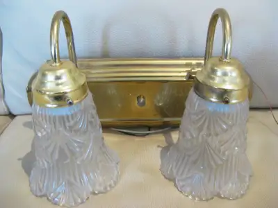 Vintage Brass Wall Sconce Fixture Seashell Pattern Frost Shades, View more