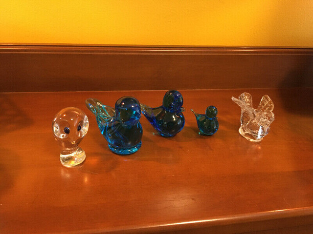 Vintage Glass Collection 3 Blue Birds Owl Dove Décor Figurines in Arts & Collectibles in Oshawa / Durham Region