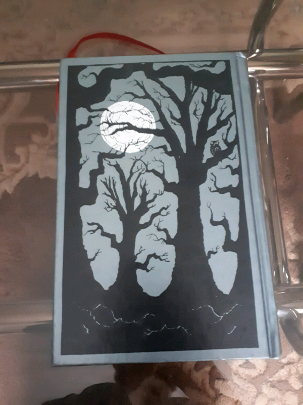 Stephen king three novels hardcover book carrie the shining  in Fiction in Oakville / Halton Region - Image 4