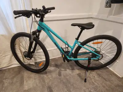 Like new womens norco bike, no longer gets used so getting rid of it
