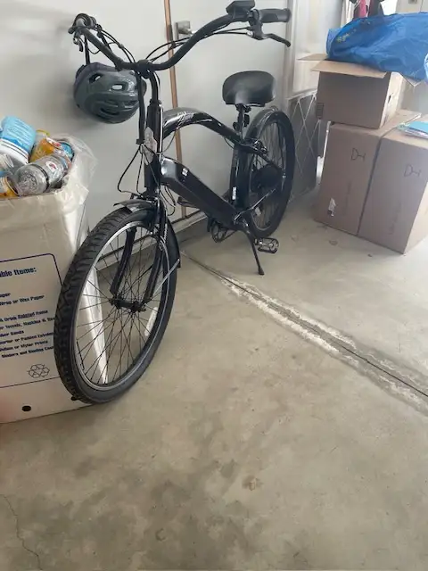 ADULT ELECTRIC BIKE  Brand HYPER628643608702731217