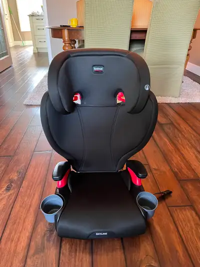 Britax Skyline 2-Stage Belt-Positioning Boostet Car Seat, View more