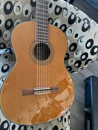 Takamine C135 Classic Acoustic