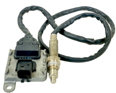 Genuine Cummins Nox Sensor 4326874RX in Engine & Engine Parts in Red Deer