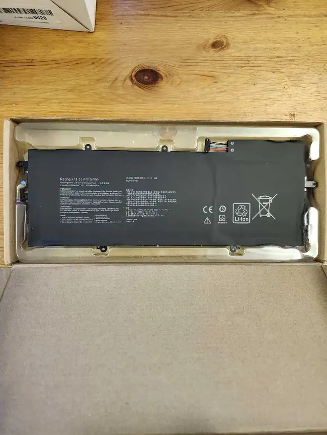 Asus Zenbook Flip Battery in Laptop Accessories in Oshawa / Durham Region - Image 3