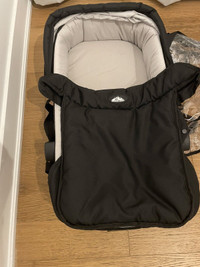 Mountain Buggy Carrycot 
