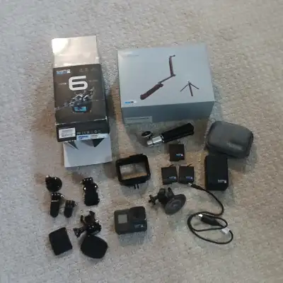 GoPro HERO 6 Kit (3 batteries, charger & more), View more