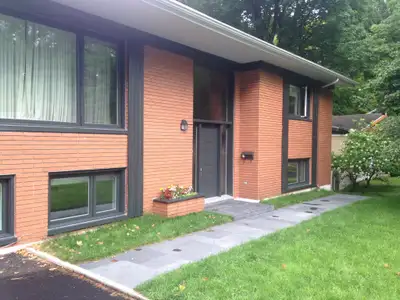 POUR ÉTUDIANT NON-FUMEUR SEULEMENT Tranquille, idéal pour étudier. Description : Belle chambre très...