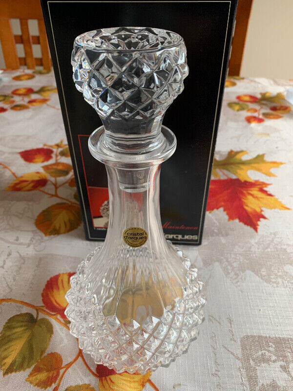 Cristal D”arques Carafe in Kitchen & Dining Wares in Mississauga / Peel Region