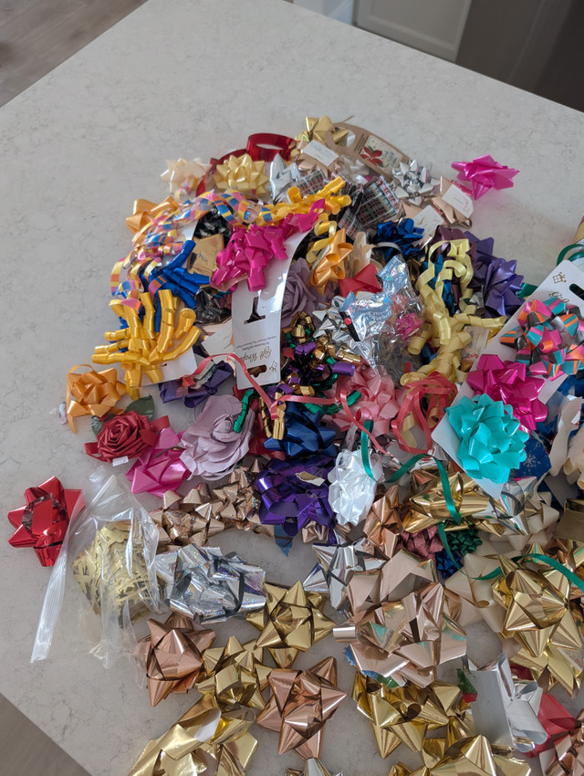 Assorted ribbons and bows - new and used in Other in Charlottetown - Image 4