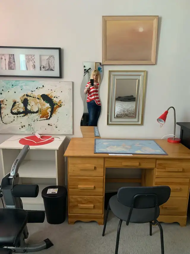 LARGE ROOM FOR RENT CENTRAL OTTAWA63616760428033122