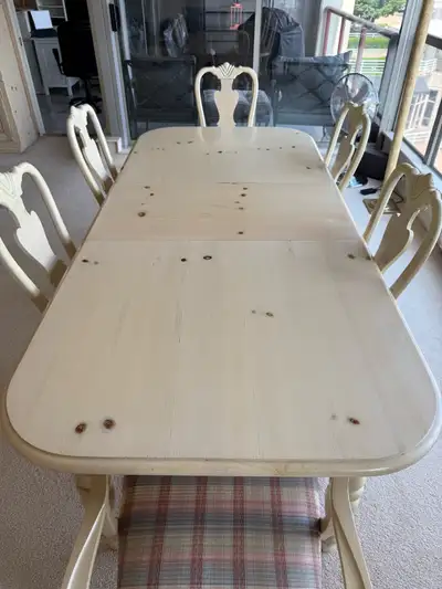Thomasville Solid Wood Dining Room Table with 6 Chairs, View more
