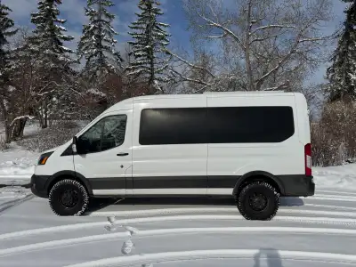Selling a complete Renogy off-grid electrical system — perfect for a van conversion, overland build,...