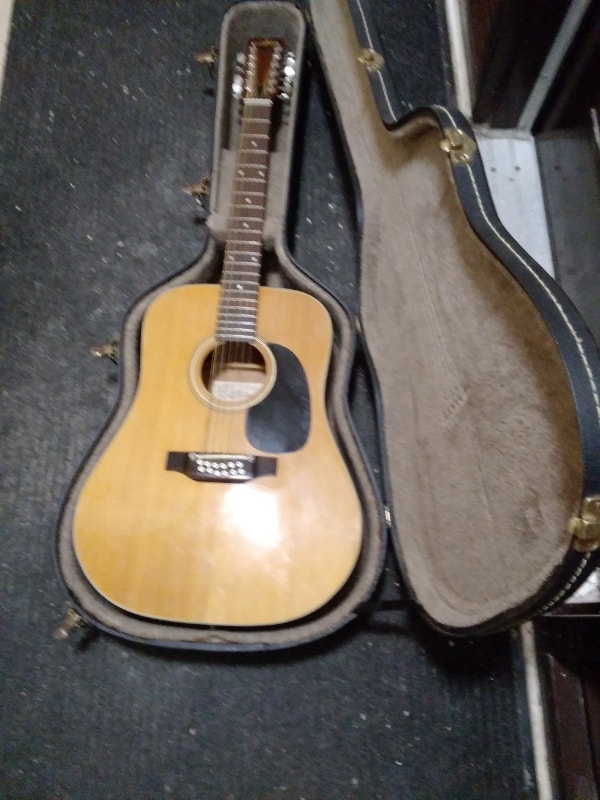 1970's Aria 12 String Acoustic Guitar With Hard Shell Case Guitars