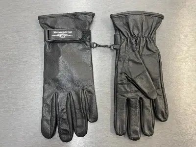 ***Neuf*** Grandeurs disponibles: Médium et XLarge Possibilité de livraison Lapointe Sports Louisevi...