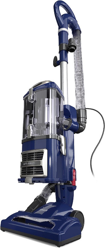 Sale On Upright Vacuum: Shark NV380C Navigator Lift Away Deluxe in Vacuums in Mississauga / Peel Region - Image 4