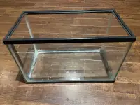 Small Glass Aquarium for Fish or small animal cage 