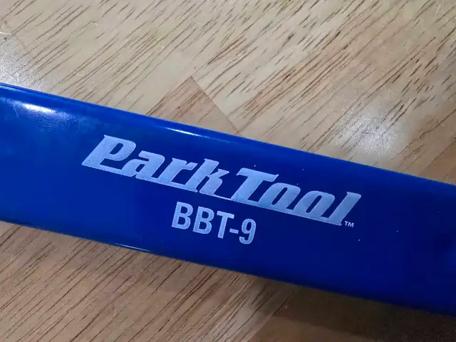 Park Tool bottom bracket tool BBT-9 in Frames & Parts in Calgary - Image 3