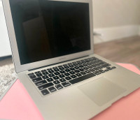Apple Macbook Air 13”–Great Condition