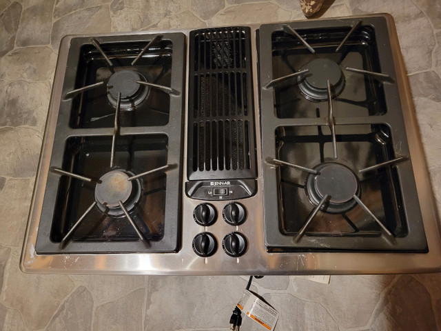 Jenn air countertop gas cook top in Stoves, Ovens & Ranges in Peterborough