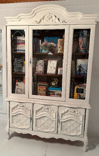 Armoire shabby chic