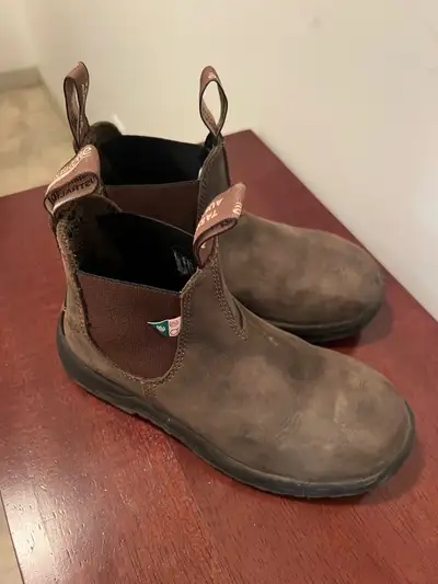 Blundstone Steel toe work boots, View more