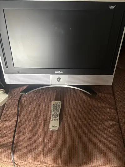 18 inch sanyo tv and 12 in corby tv, View more