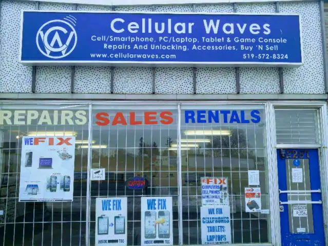 iPhones For Sale in Cell Phones in Kitchener / Waterloo - Image 6