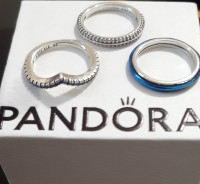 3 petites bagues Pandora, argent et bleu