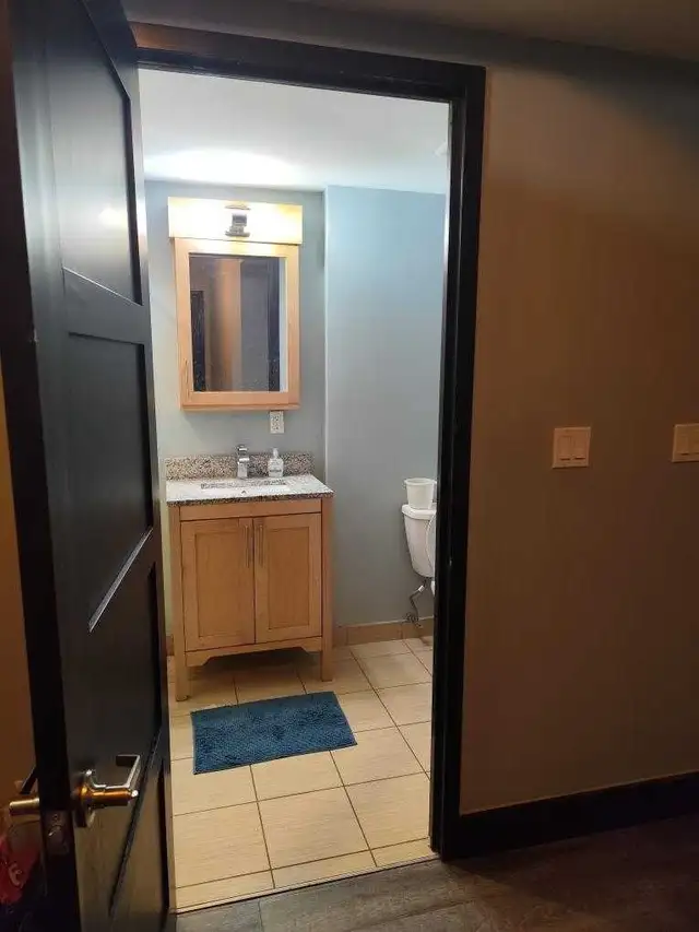 Private Room For Rent in Short Term Rentals in Kitchener / Waterloo - Image 7