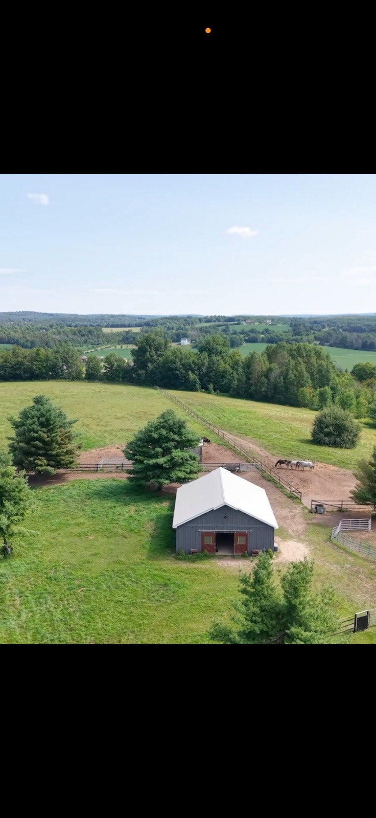 Stunning 27 acre Country Property + Beautiful Spacious Bungalow, photo 3 of 10