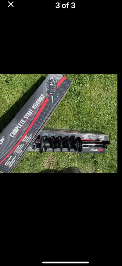 Rear struts for Honda accord sedan 2013-2017 Asking $125 could trade for something for same car