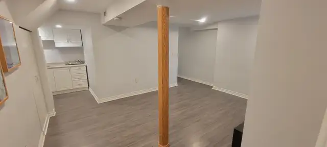 Basement for rent in Long Term Rentals in Markham / York Region - Image 10