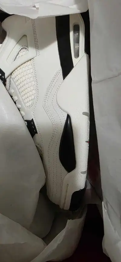 jordan 4 flight club sz 12, View more