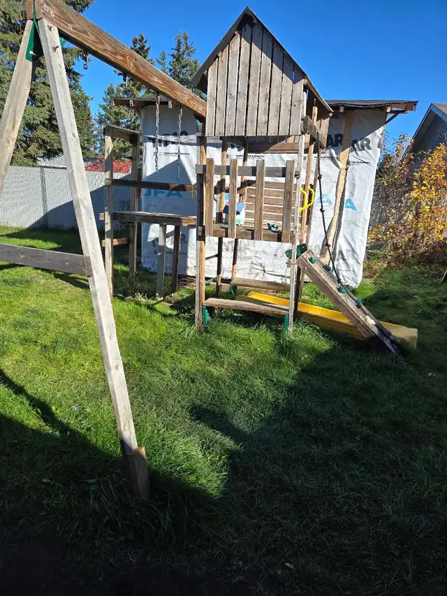 playground $150592358536801177601
