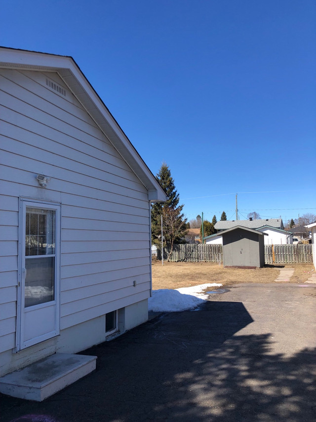 North Side 2 + 1 bedroom House for rent  in Long Term Rentals in Thunder Bay - Image 2
