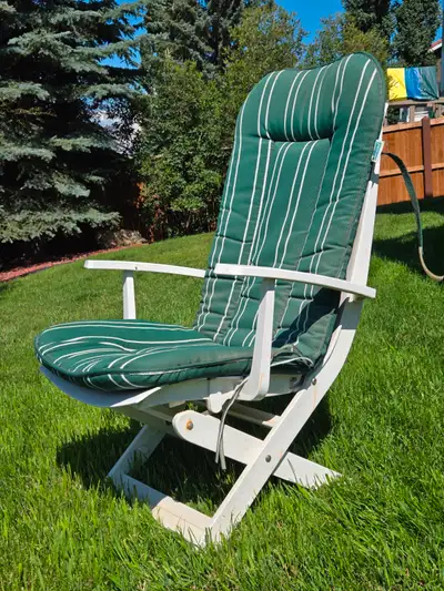 Adjustable lawn chairs with cushions, View more
