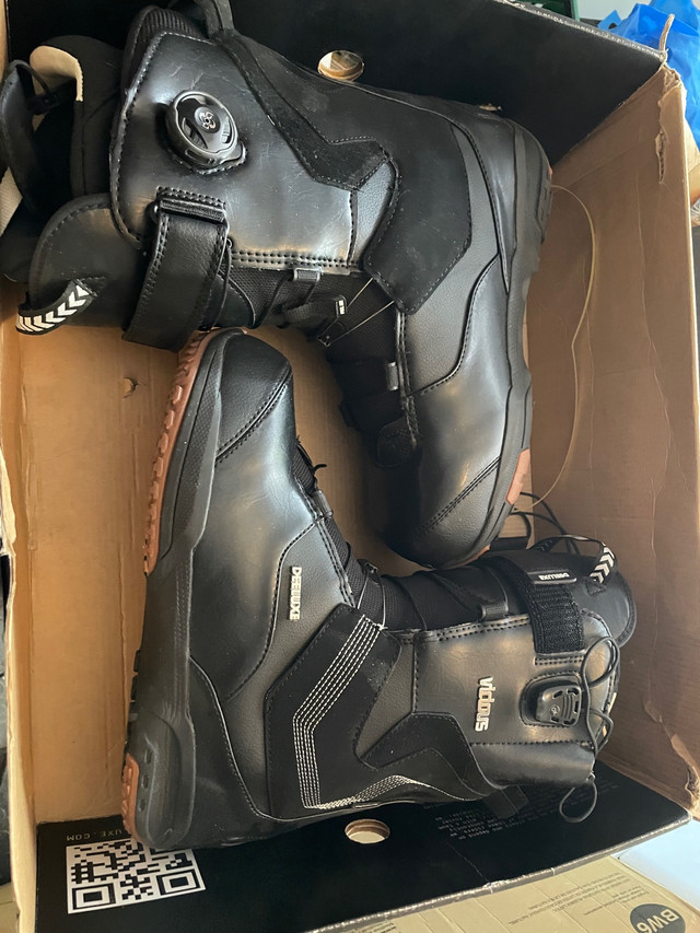  Brand new size 11 skiing boots  in Ski in Mississauga / Peel Region