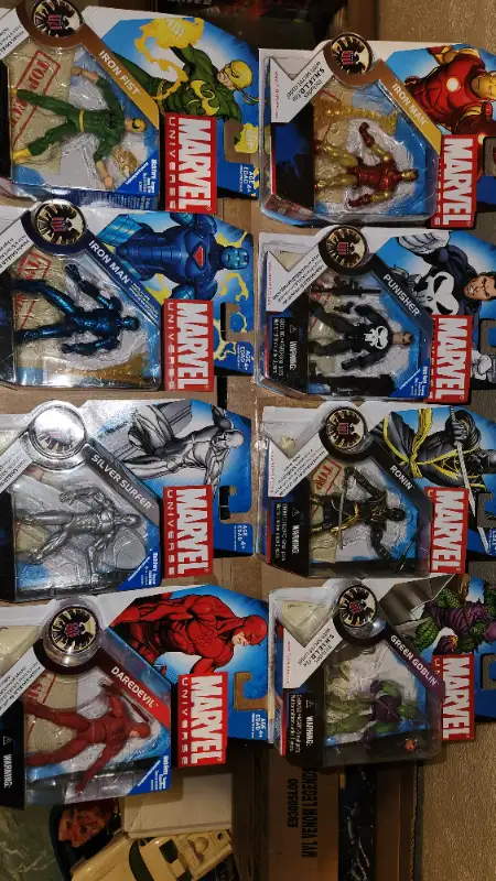 marvel universe action figures in Toys & Games in City of Toronto - Image 2