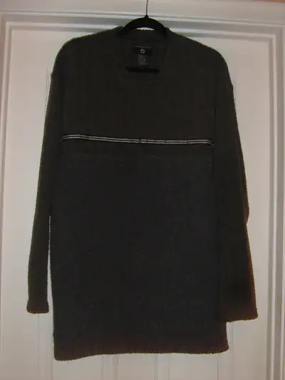 BRAND NAME   MEN'S  SWEATERS  -  L/XL/XXL, View more