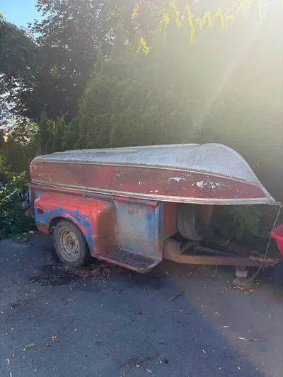 4x8 BOX. ORIGINALLY GMC OR CHEV STEPSIDE. EASY LOAD AND UNLOAD. LIGHTS NOT PERFECT. YOU WILL NEED TO...